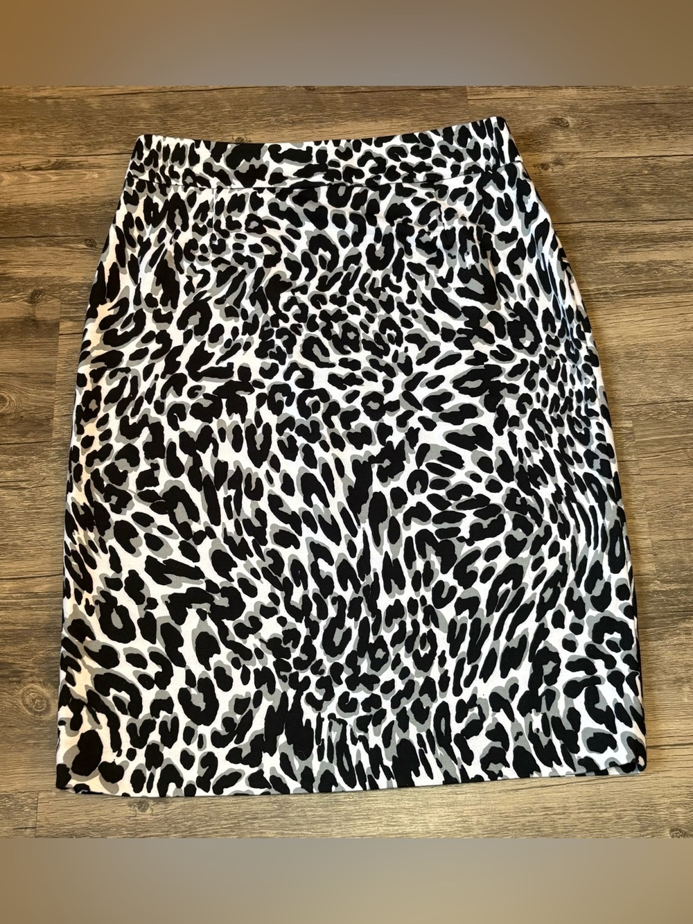 Calvin Klein Black and White Leopard Print Pencil Skirt